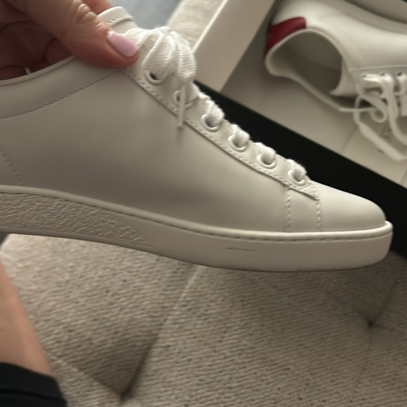 Gucci interlocking perforated GG sneakers - Picture 8 of 10